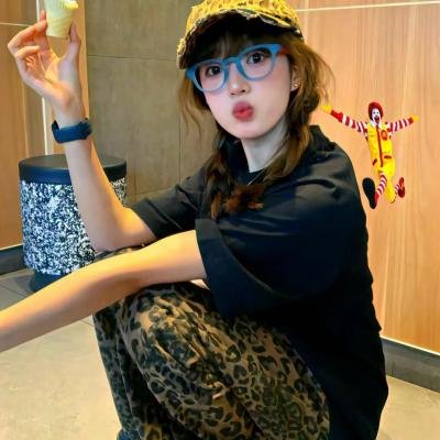 男性新娘子